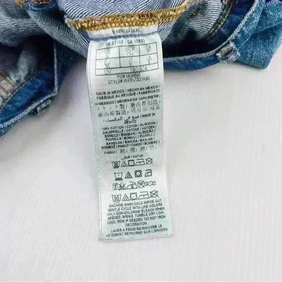 Women’s Guess Denim Jacket  Size Small - Picture 5 of 5